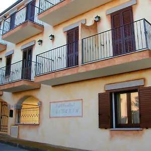 2* Bed and breakfast Bed Sandalia
